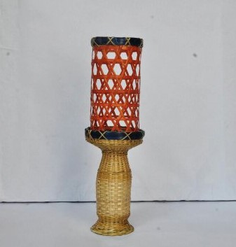 Ringaal Candle Stand